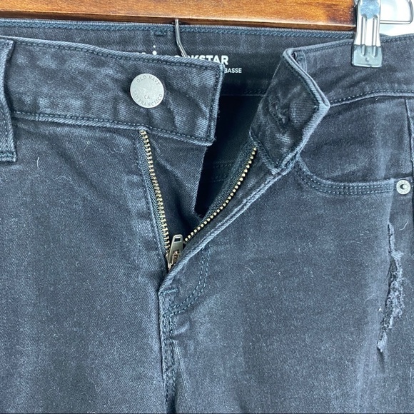 Old Navy Rockstar Distressed Raw Hem Skinny Jeans Women's 2 Black Mid Rise - Picture 8 of 9